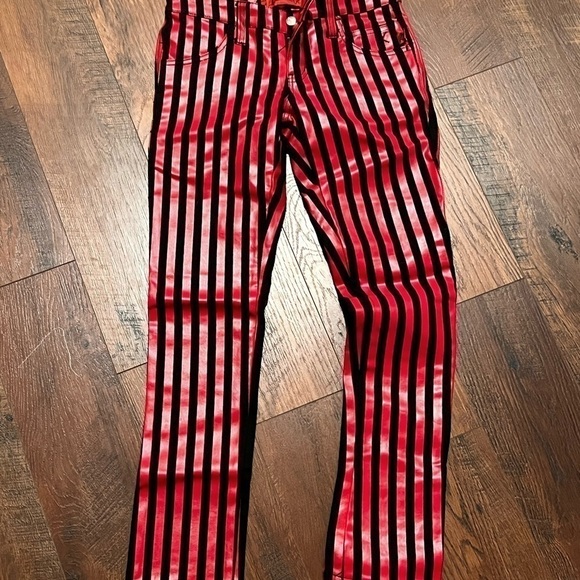 𝅺TRIPP NYC black and red stripped jeans. NWT Size 7 - Picture 1 of 6